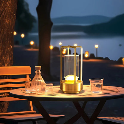 CrystalGlow - מנורת הקריסטל